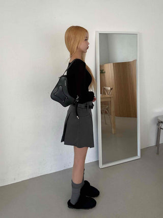 Shining Gold Color Block Deep V Rib Knit Long Sleeve Tee