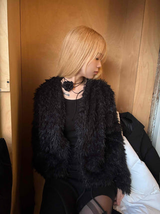 Chic Monotone Shaggy Open Three-Button Cardigan