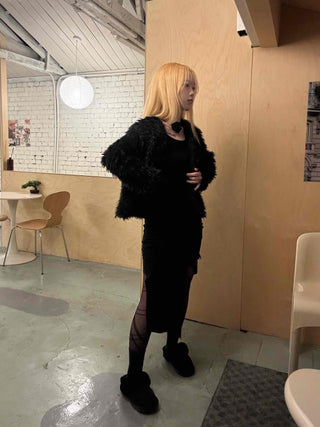 Chic Monotone Shaggy Open Three-Button Cardigan