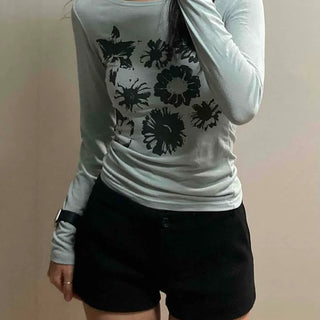 Margaret Flower Shirred Round Slim Long Sleeve Tee
