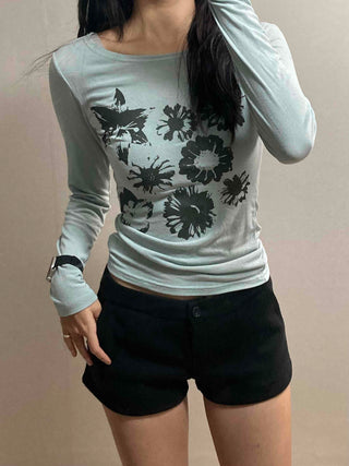 Margaret Flower Shirred Round Slim Long Sleeve Tee