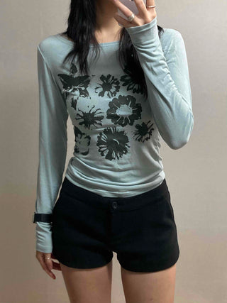 Margaret Flower Shirred Round Slim Long Sleeve Tee