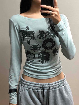 Margaret Flower Shirred Round Slim Long Sleeve Tee