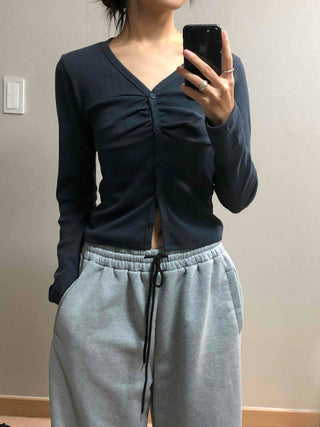 Center Shirred V-Neck Cropped Ribbed Knit Cardigan