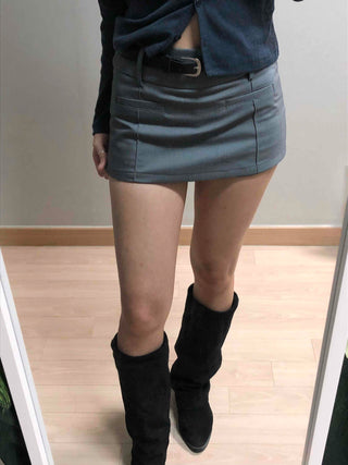 Belt-Detailed Low-Rise Pintuck Mini Skirt