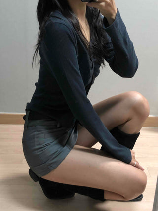 Belt-Detailed Low-Rise Pintuck Mini Skirt
