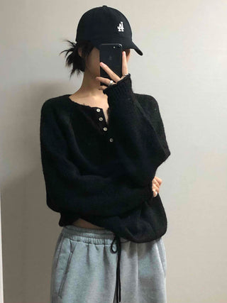 Mohair Touch Split 3-Button Semi-Oversized Knit