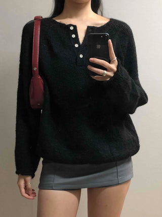 Mohair Touch Split 3-Button Semi-Oversized Knit