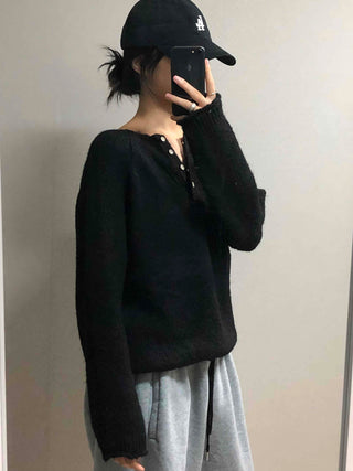 Mohair Touch Split 3-Button Semi-Oversized Knit