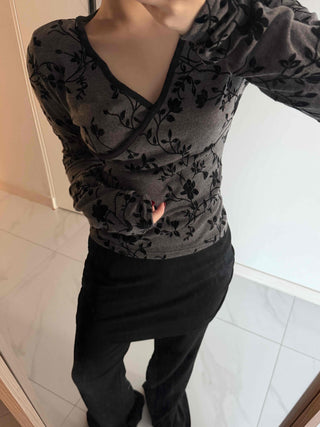 Flower Pattern Slim V-Neck Long Sleeve T-Shirt