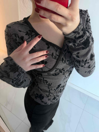 Flower Pattern Slim V-Neck Long Sleeve T-Shirt