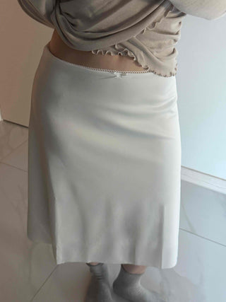 Soft Lace Ribbon Point Midi Skirt