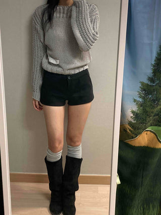 Minimal Low-Rise Slim Mini Shorts