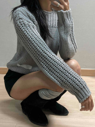 Minimal Low-Rise Slim Mini Shorts