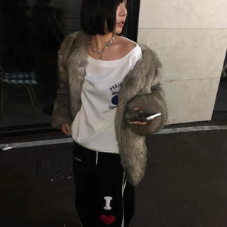 Classic Side Lettering Slide One-Shoulder Sweatshirt