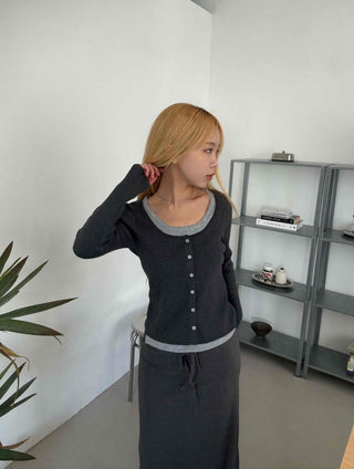 Bicolor Trimmed Slim Contrast Knit Cardigan