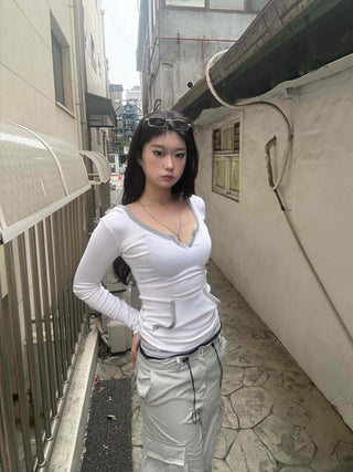 Loose-fit techwear string flap cargo pants