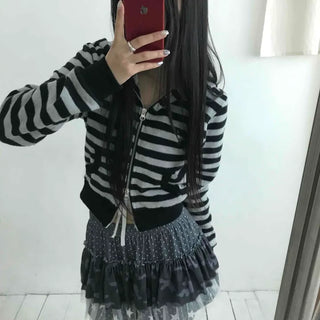 Campus Stripe V-Neck Crop Knit Zip-Up
