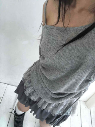 Romantic Ruffle Hem Off-Shoulder Slim Knit