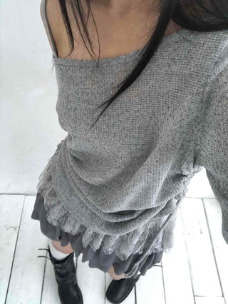 Romantic Ruffle Hem Off-Shoulder Slim Knit