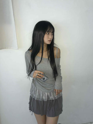 Romantic Ruffle Hem Off-Shoulder Slim Knit