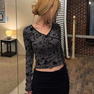 Modern Arabesque Pattern Diagonal Neck Slim Cropped Long Sleeve T-shirt