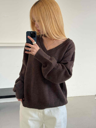 Quilted Layered Loose Fit V-Neck Knit