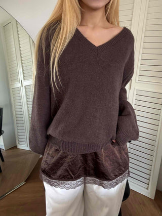 Quilted Layered Loose Fit V-Neck Knit