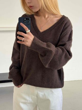 Quilted Layered Loose Fit V-Neck Knit