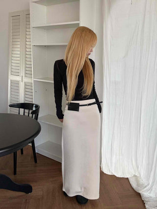 Modern Square Neck Front Twist Crop Long Sleeve Tee