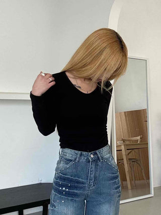 Modern Square Neck Front Twist Crop Long Sleeve Tee