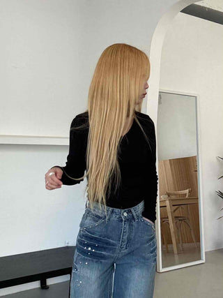 Modern Square Neck Front Twist Crop Long Sleeve Tee