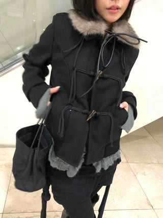Fur-trimmed hooded duffle short coat