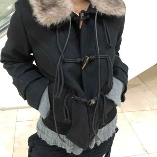 Fur-trimmed hooded duffle short coat