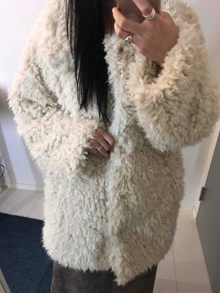 Luxury Sherpa Boa Short Collarless Coat