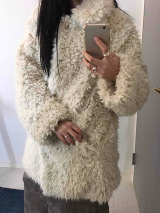 Luxury Sherpa Boa Short Collarless Coat