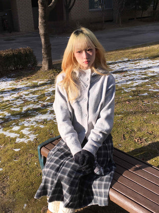 String Tape Point Zip-Up Crop Knit Cardigan