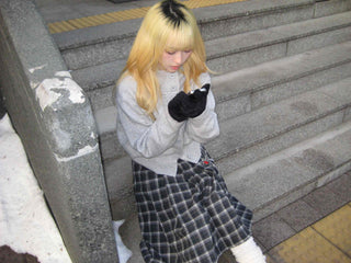 String Tape Point Zip-Up Crop Knit Cardigan