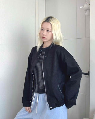 Sleeve String Reversible Cropped Coach Zip-up