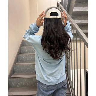 Slit sweatshirt