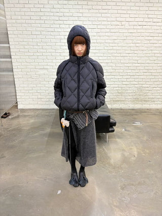 [NeverSeez] Diamond Quilted Down Jacket