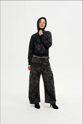 [MASONPRINCE] Curved Seam Camouflage Wide Leg Pants