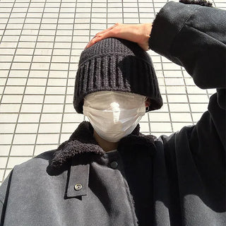 Knit bucket hat