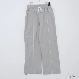 Piping pants