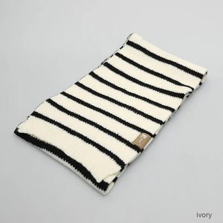 Striped knit scarf
