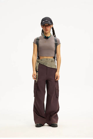 [Monterest] Cutout Embroidery Slim Fit Crop Tee