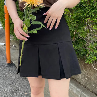 Pleated mini skirt