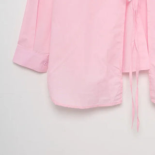 Back slit ribbon shirt
