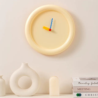 Retro Round Wall Clock