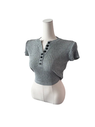 Mona back ribbon button short sleeve knit